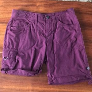 Mountain Hardwear purple/eggplant shorts size 6